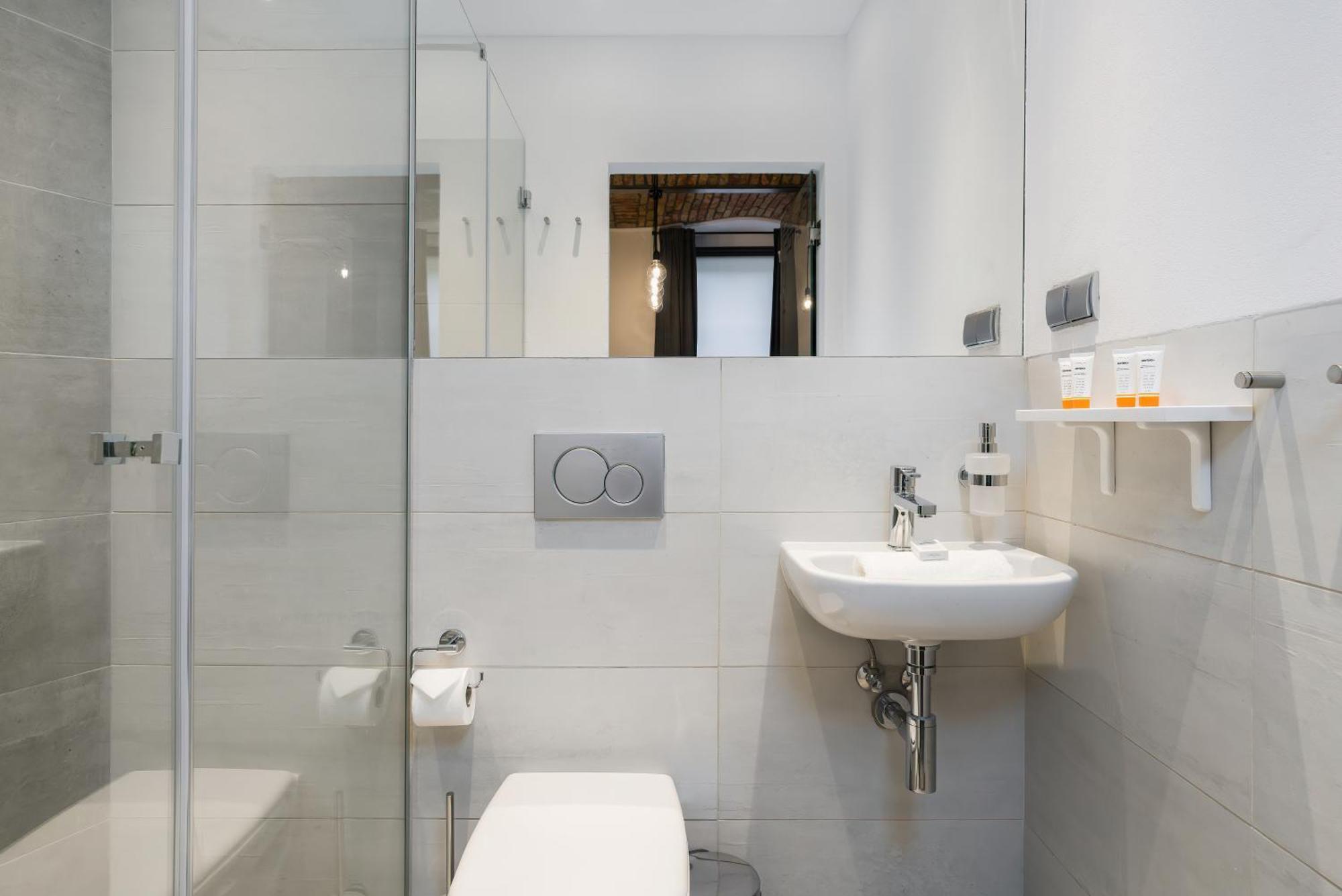 Level -1 Loft Apartments City Center By Renters Poznań Kültér fotó