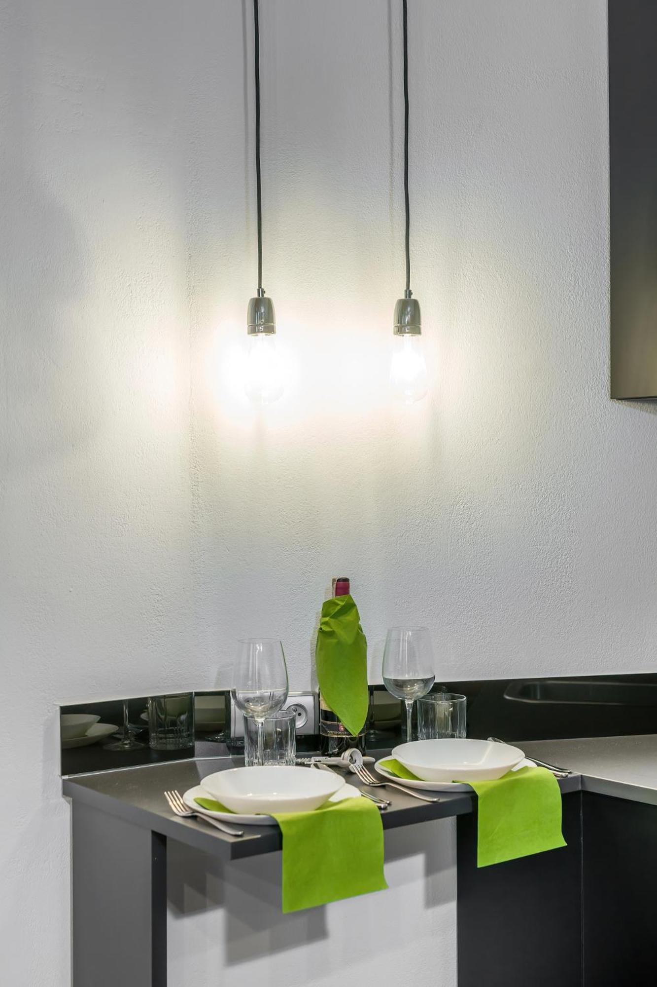 Level -1 Loft Apartments City Center By Renters Poznań Kültér fotó