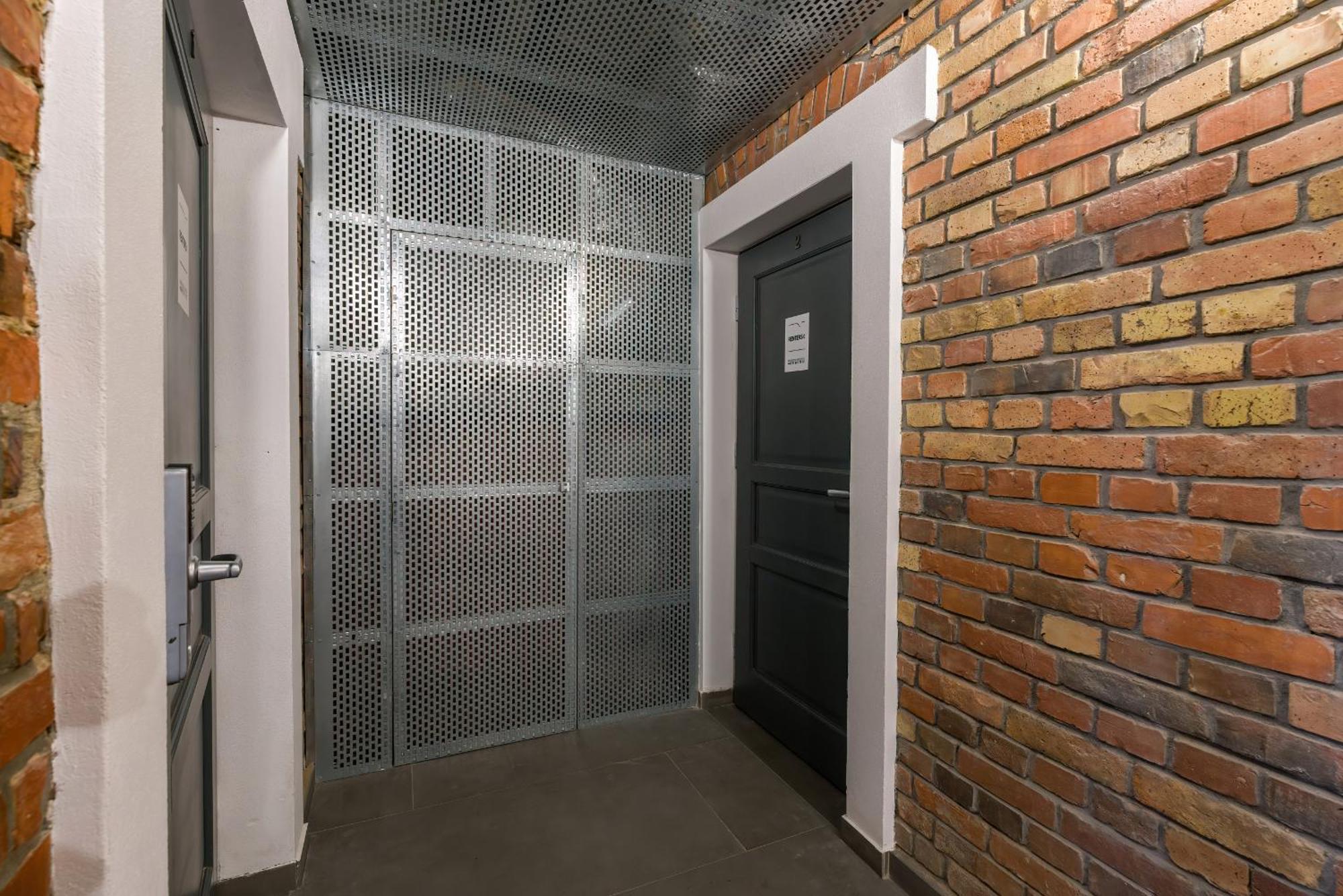 Level -1 Loft Apartments City Center By Renters Poznań Kültér fotó